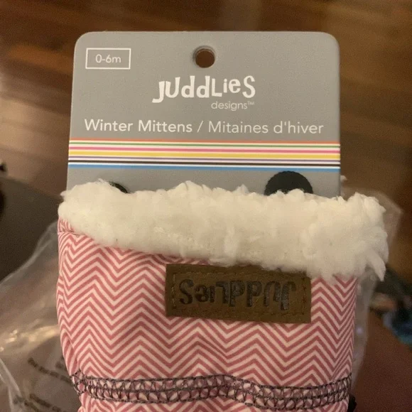 Juddlies Mittens Girls 0-6m - Picture 2 of 3